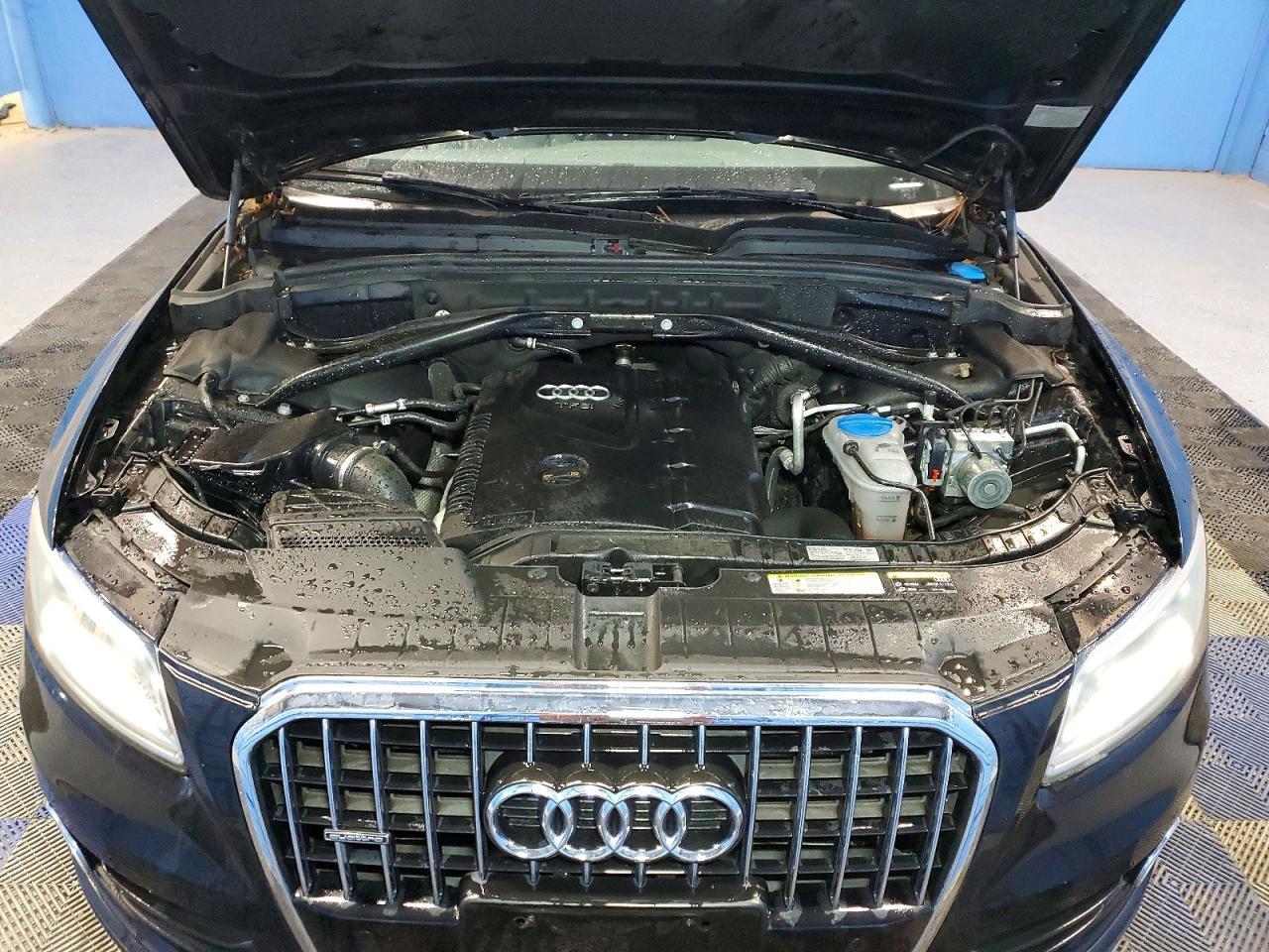 2014 AUDI Q5