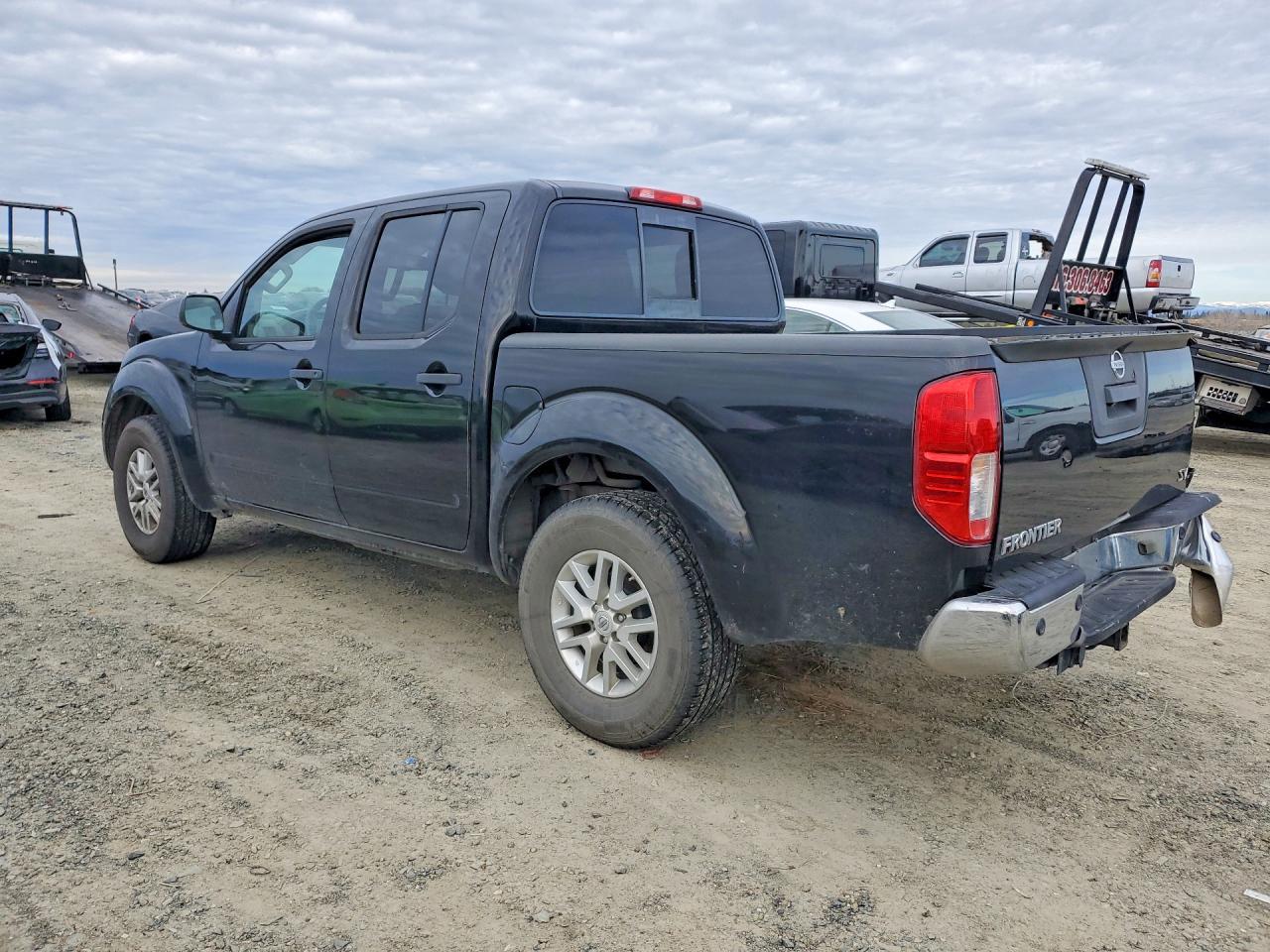 2016 NISSAN Frontier