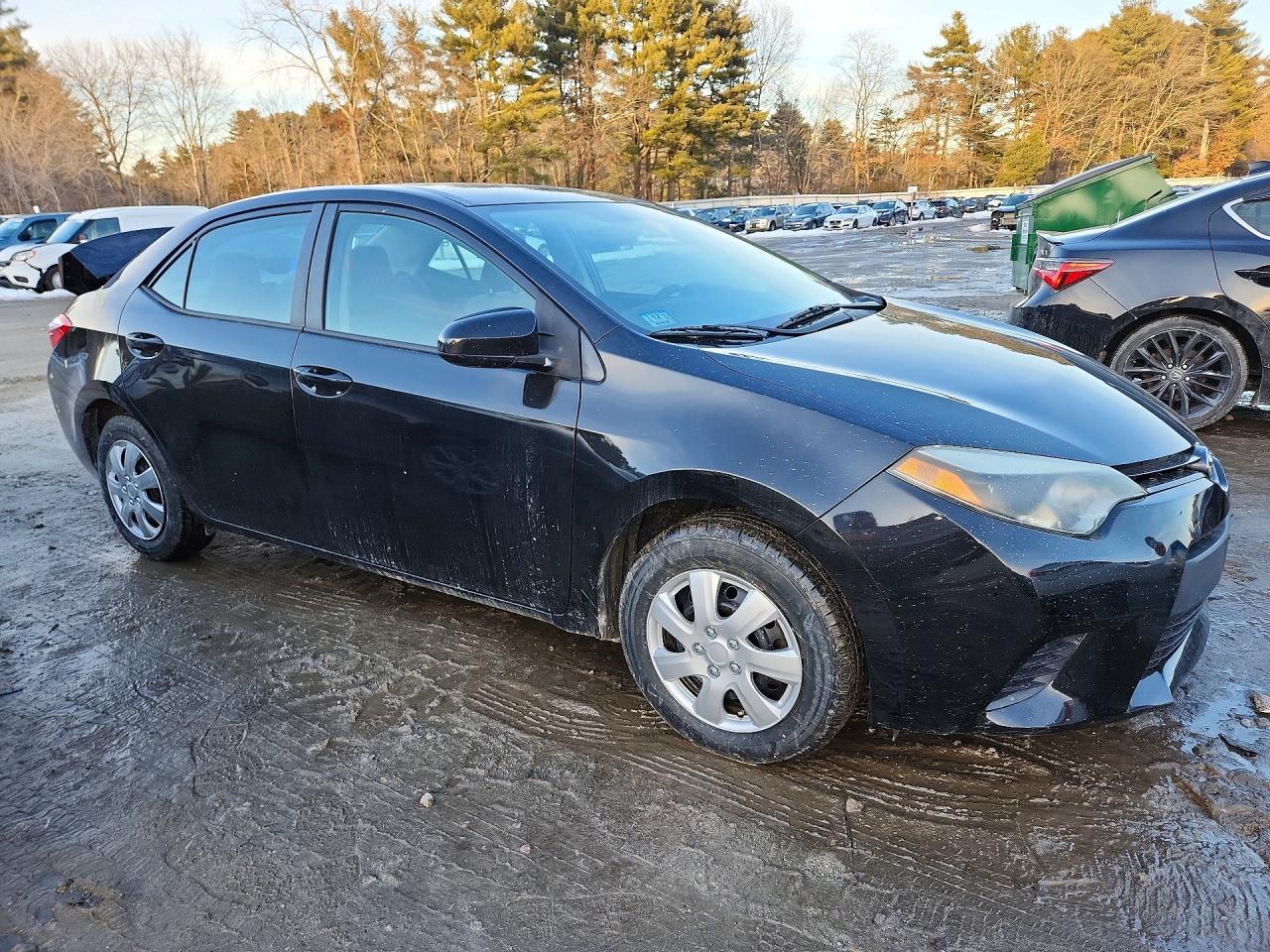 2015 TOYOTA COROLLA
