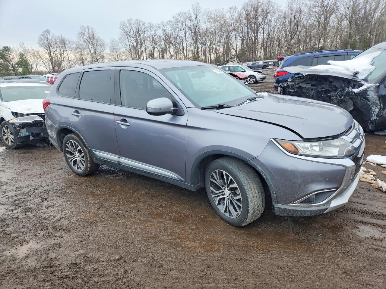 2018 MITSUBISHI outlander