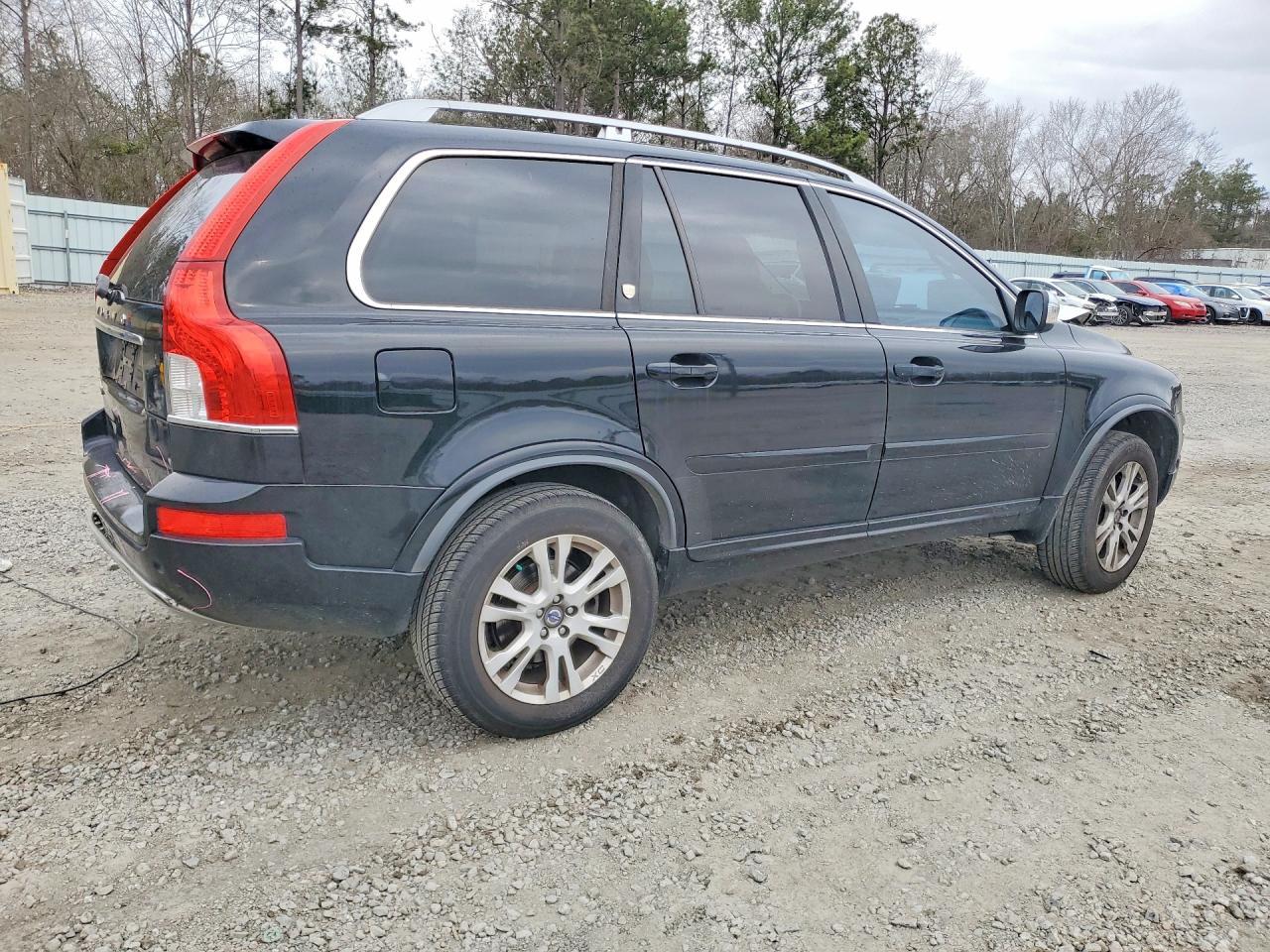 2013 VOLVO XC90