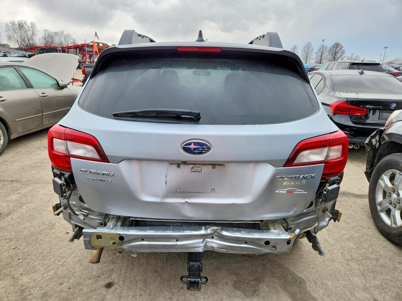 2017 SUBARU Outback