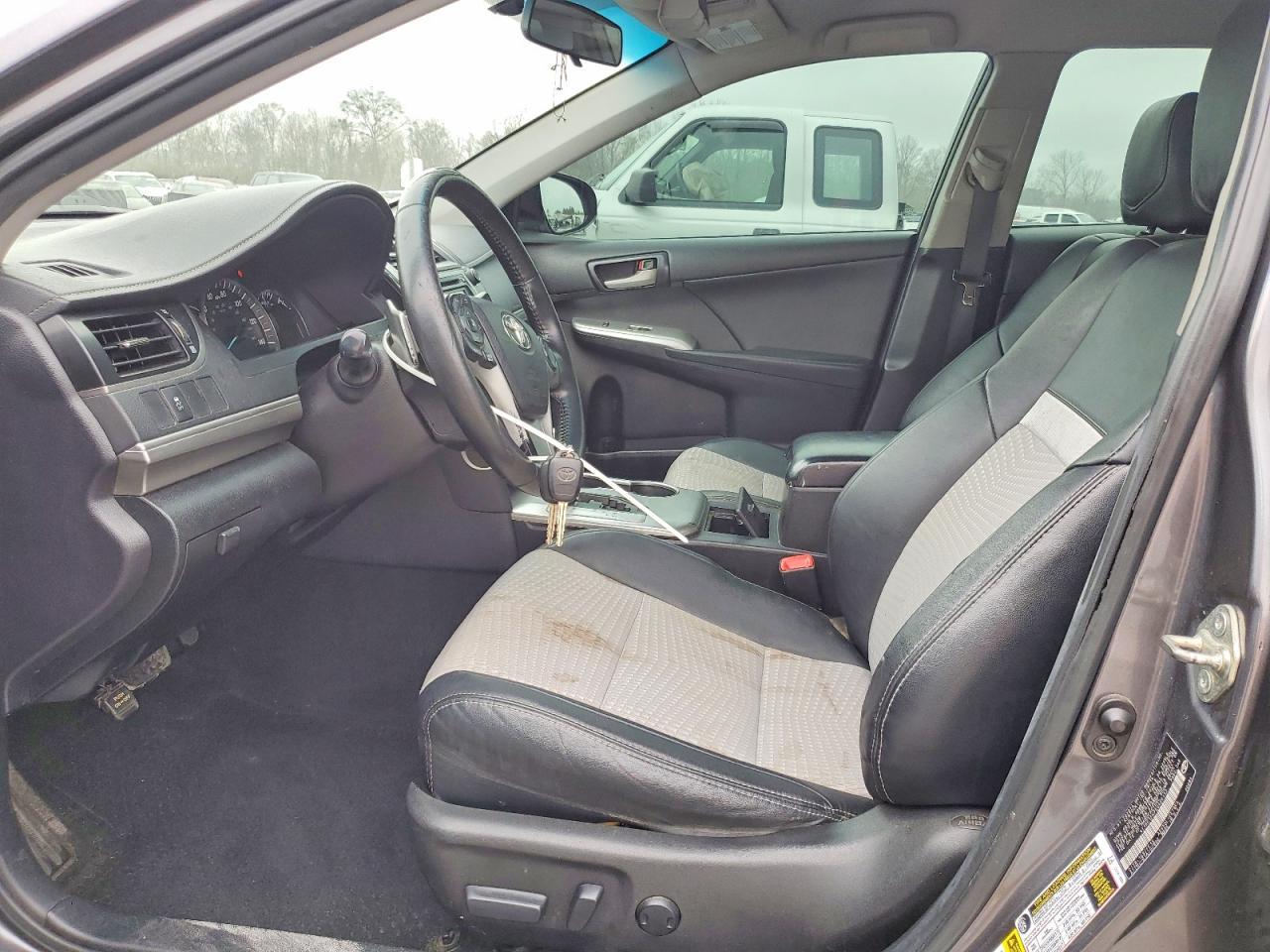 2014 TOYOTA CAMRY
