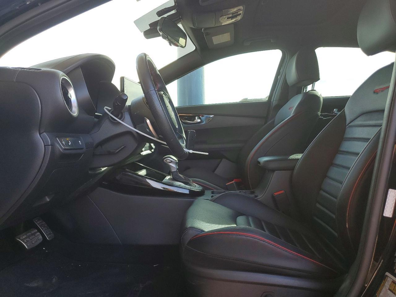 2023 KIA FORTE