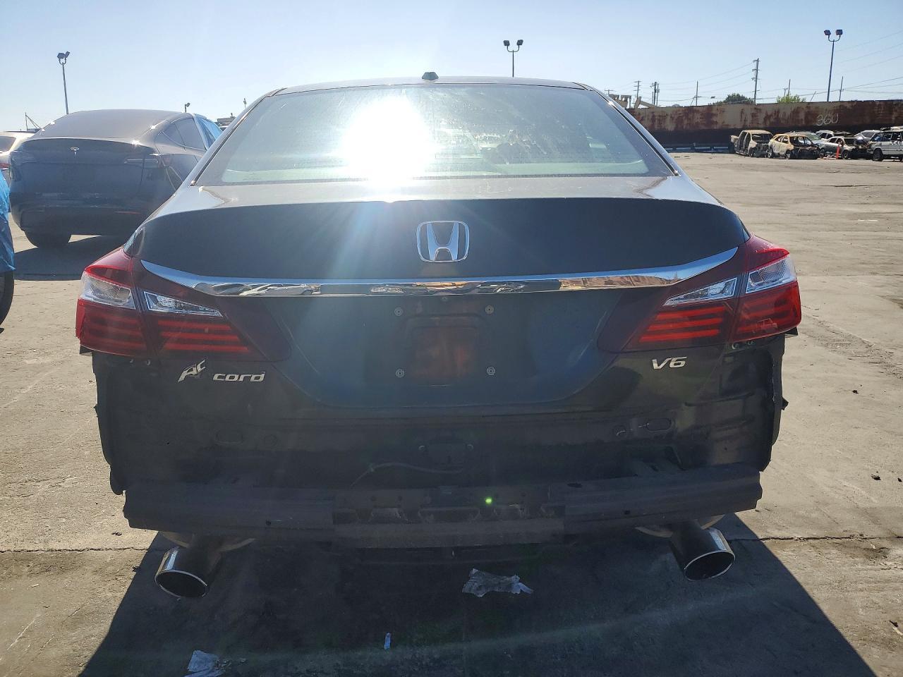 2016 HONDA ACCORD