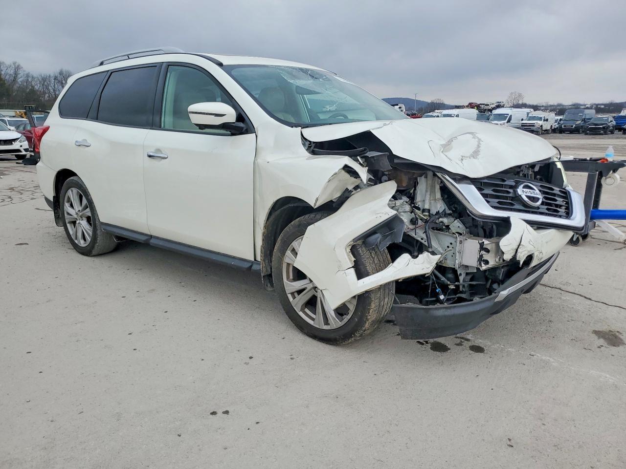 2018 NISSAN PATHFINDER