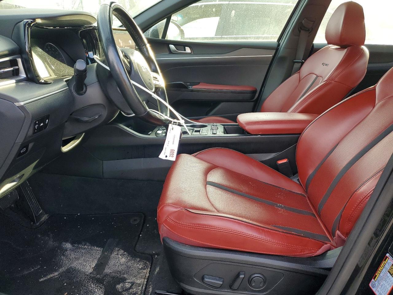 2022 KIA K5