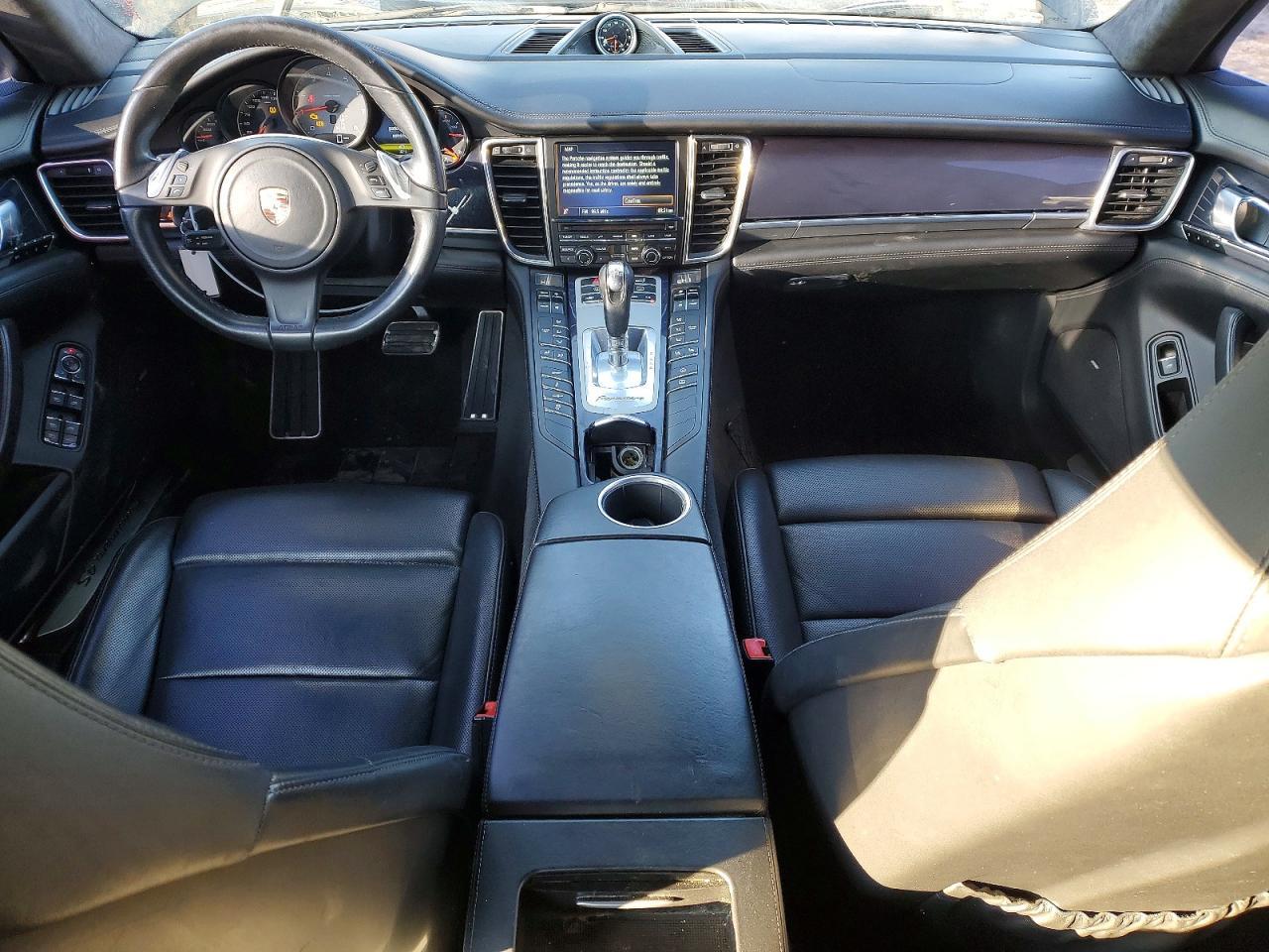 2014 PORSCHE Panamera