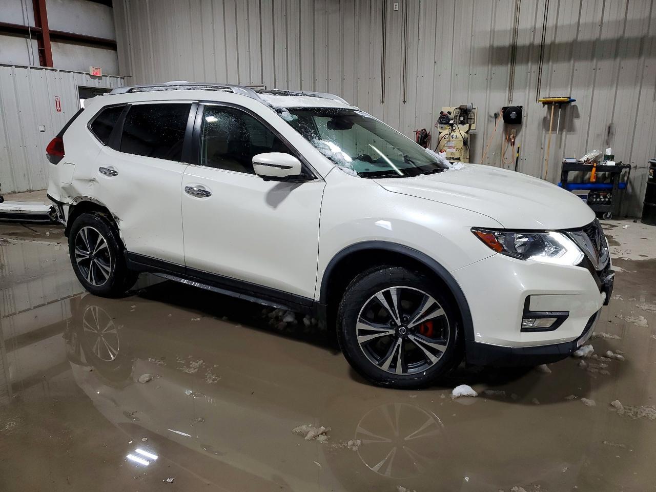 2019 NISSAN ROGUE