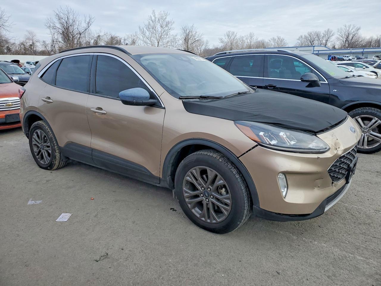 2021 FORD ESCAPE