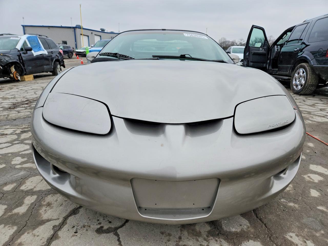 2000 PONTIAC Firebird