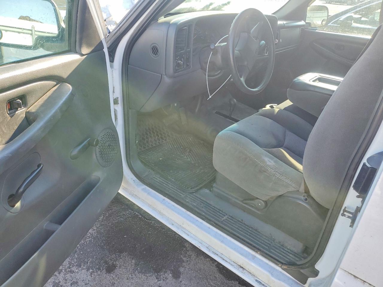2004 GMC SIERRA 1500