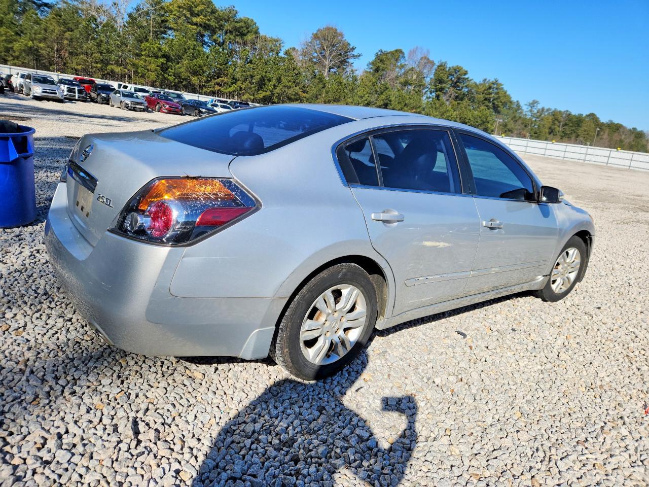 2010 NISSAN ALTIMA