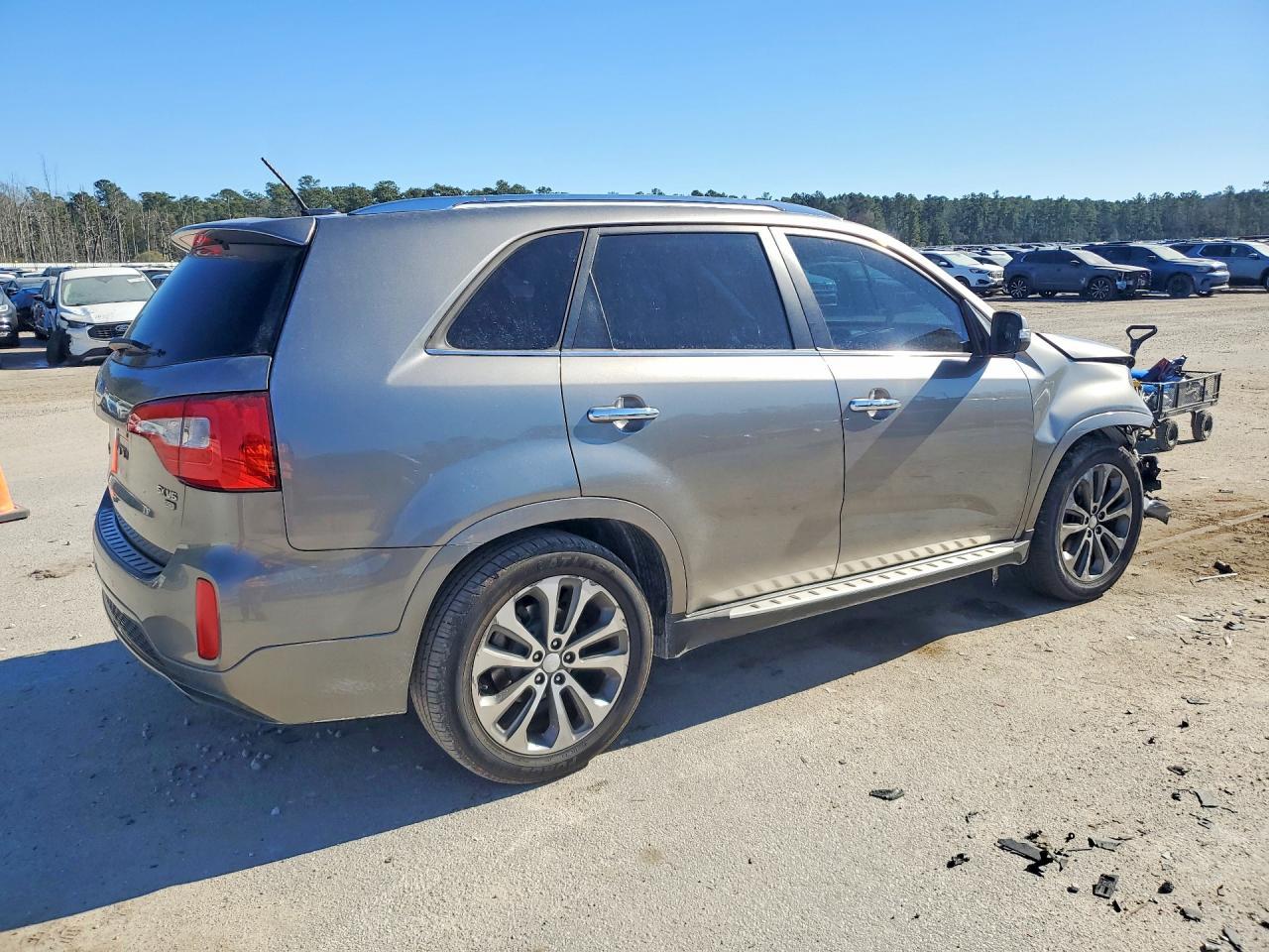 2015 KIA SORENTO
