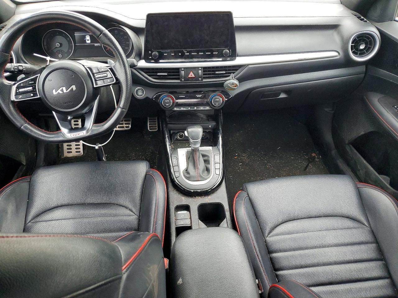 2023 KIA FORTE