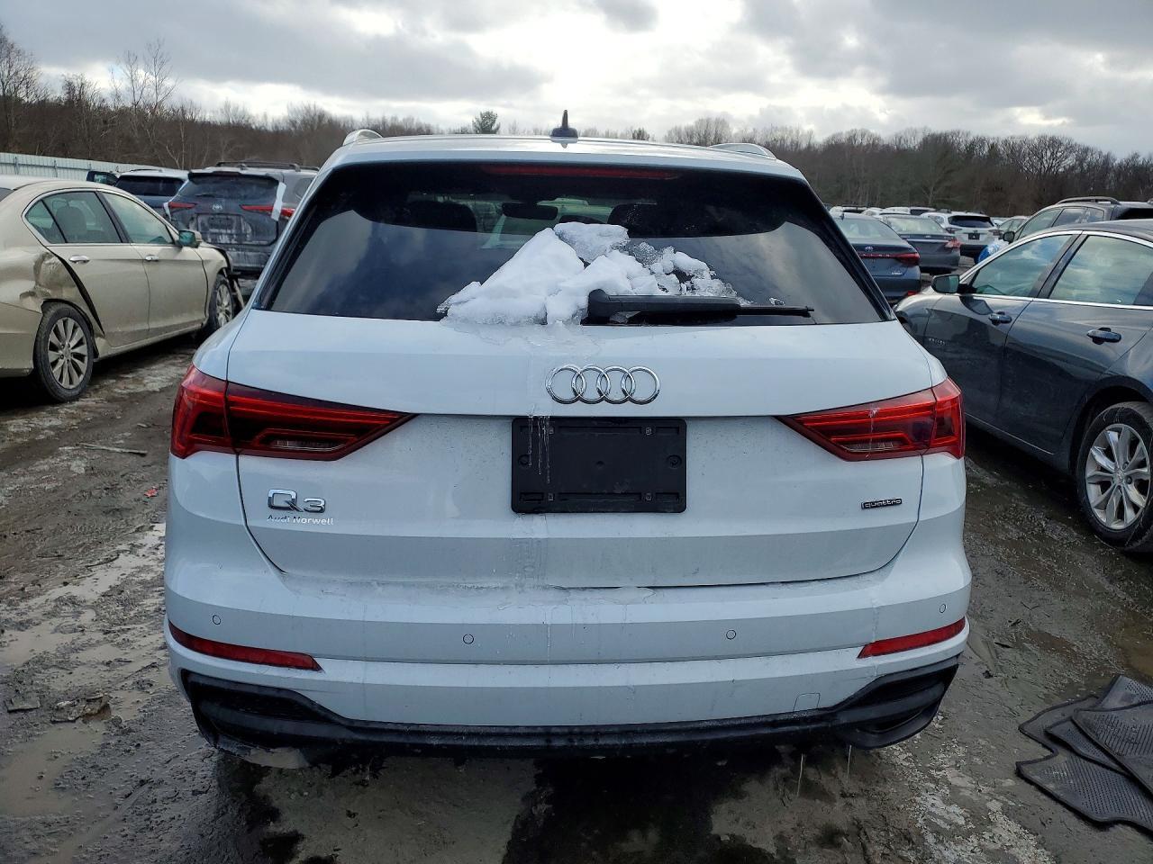 2024 AUDI Q3