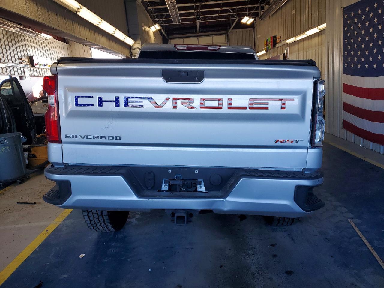 2020 CHEVROLET Silverado