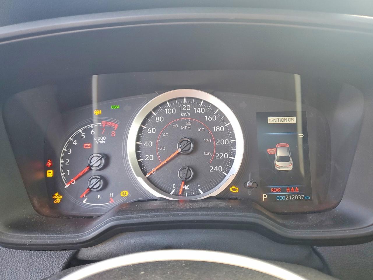 2021 TOYOTA COROLLA