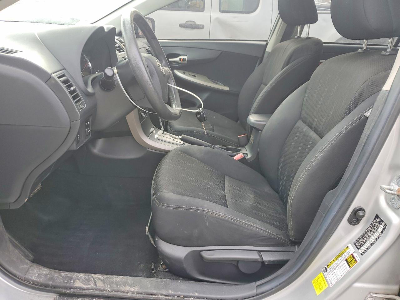 2013 TOYOTA COROLLA