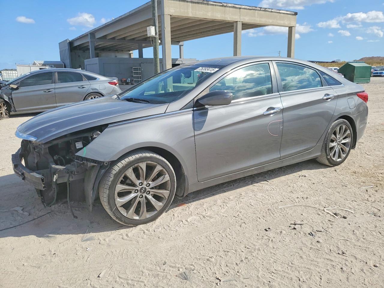 2013 HYUNDAI SONATA