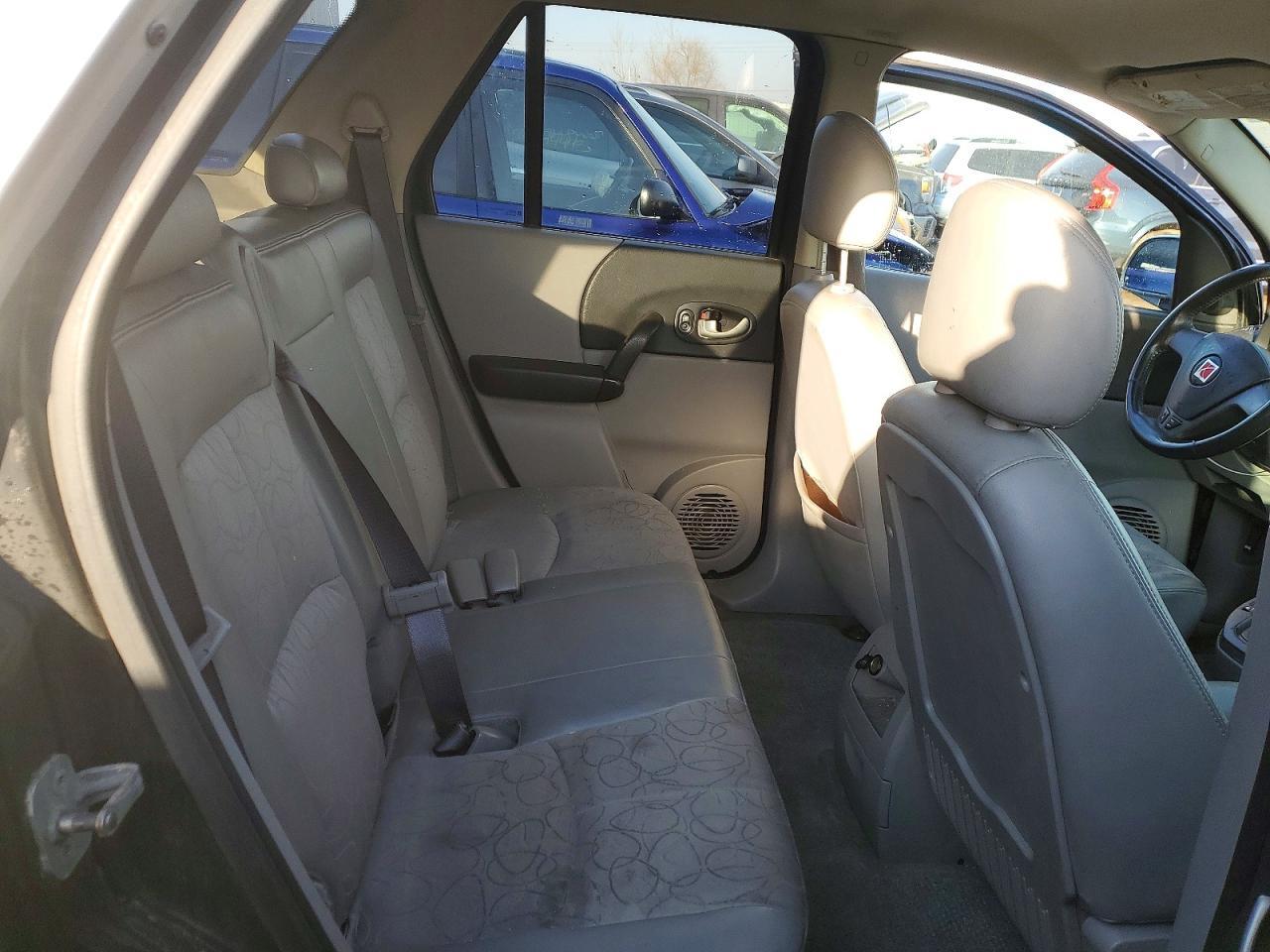 2005 SATURN Vue
