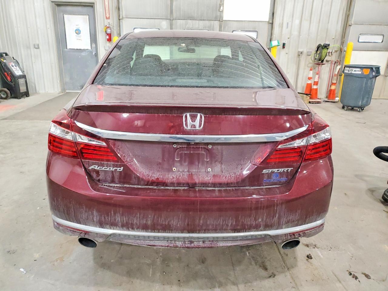 2016 HONDA ACCORD
