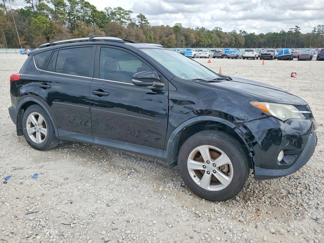 2013 TOYOTA RAV4