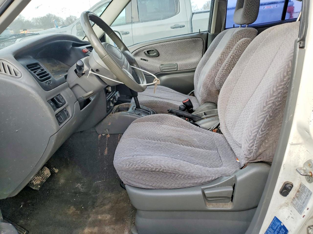 2001 SUZUKI Grand Vitara
