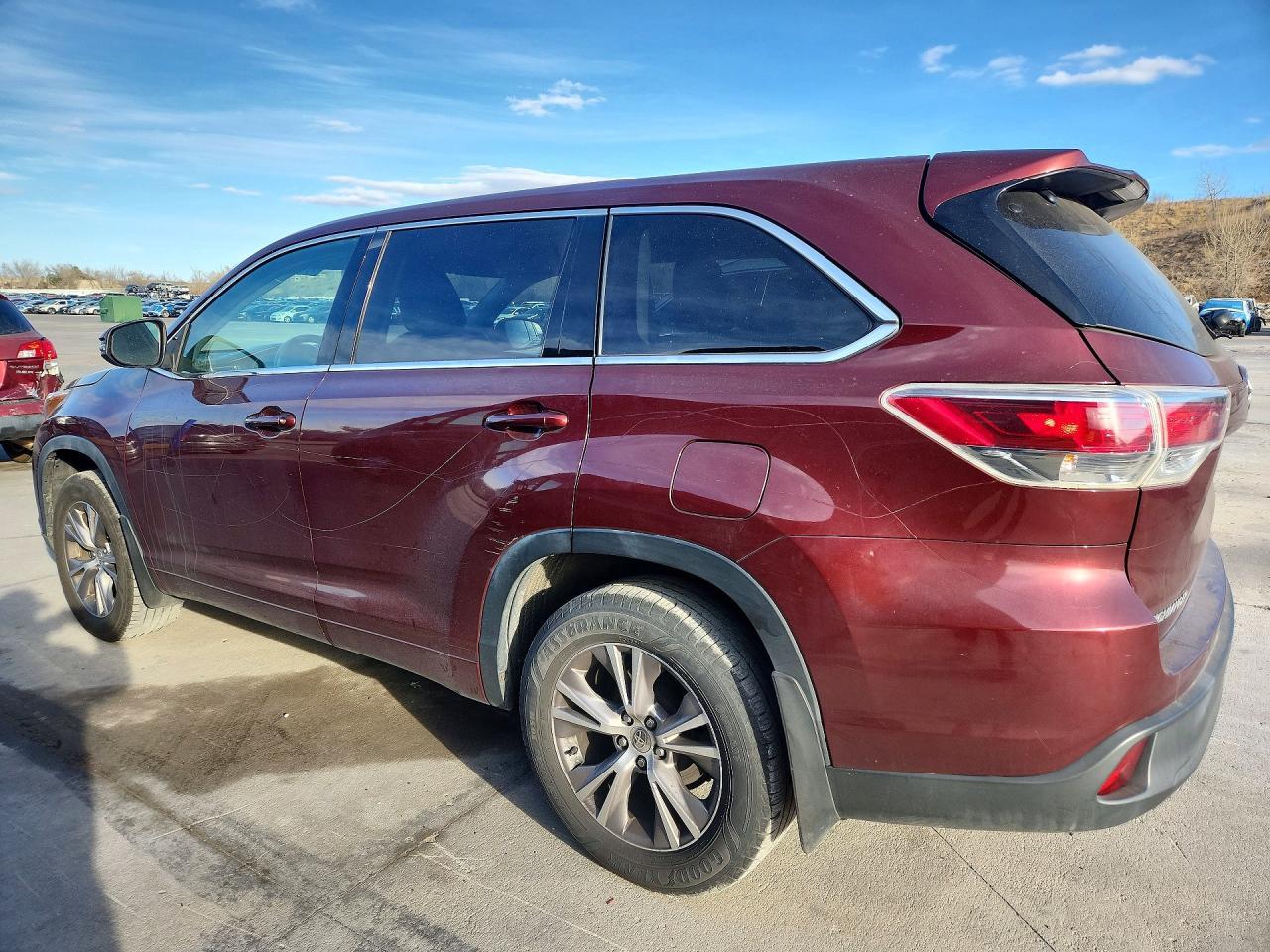 2015 TOYOTA HIGHLANDER