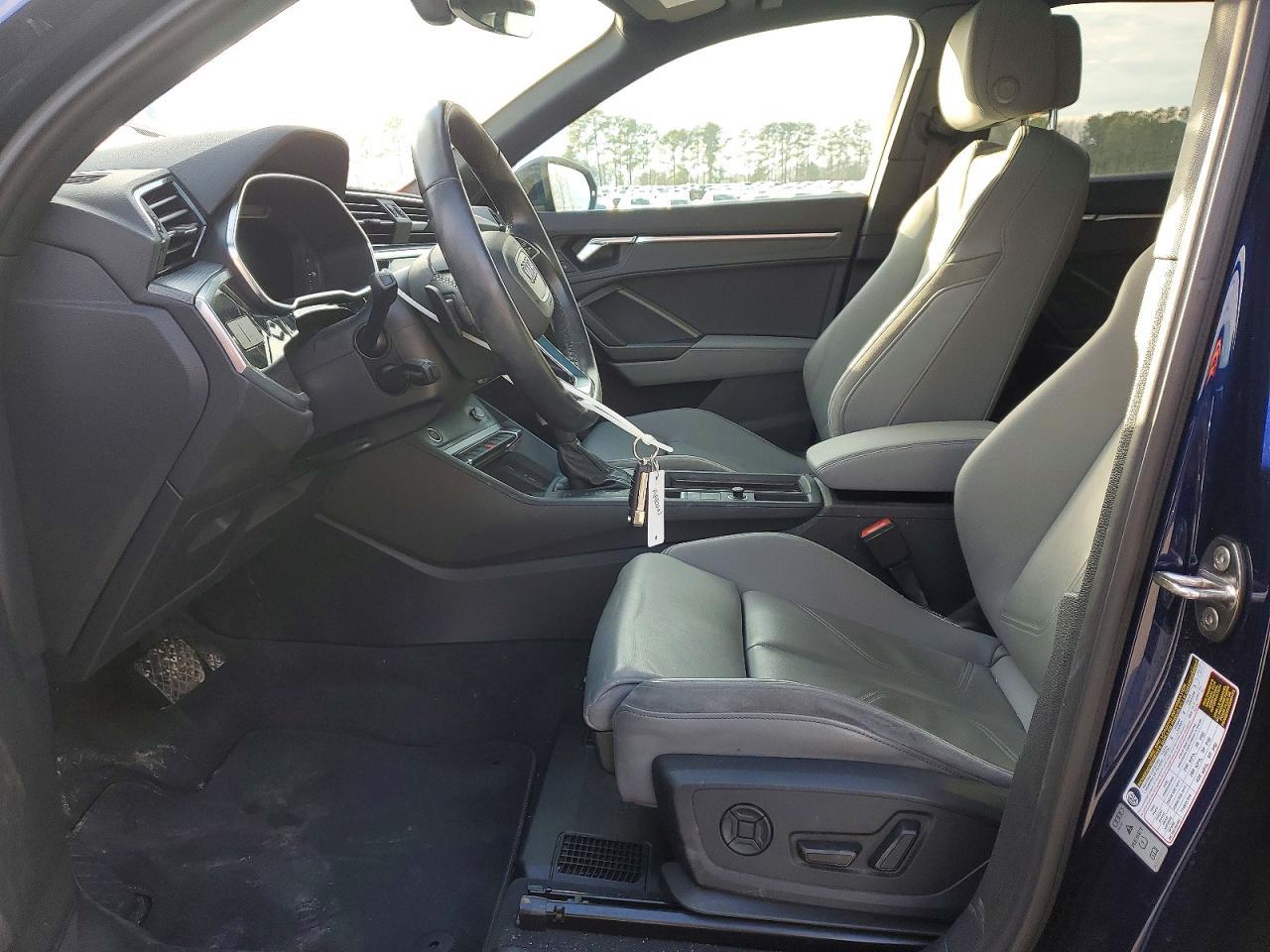 2021 AUDI Q3