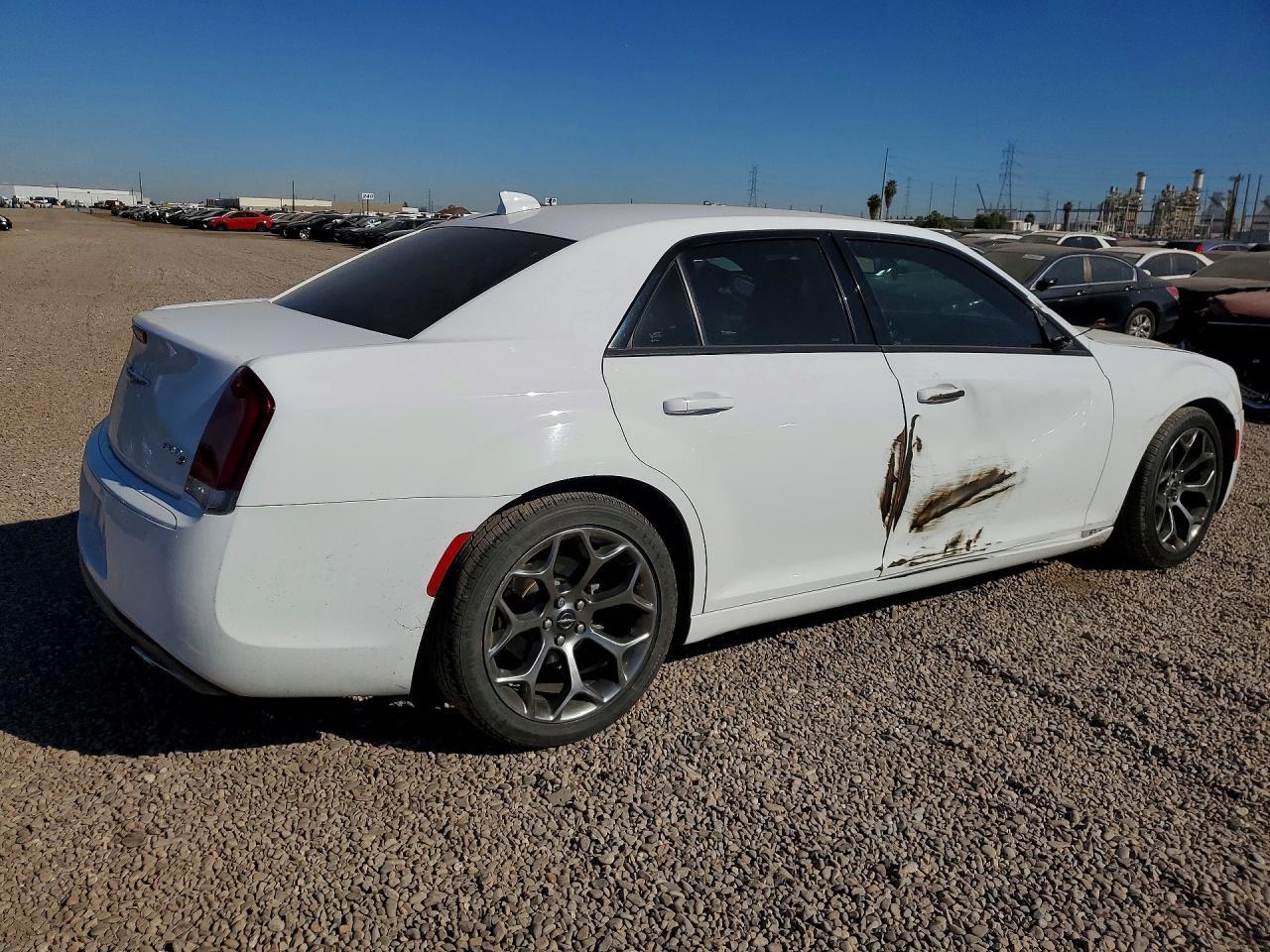 2015 CHRYSLER 300