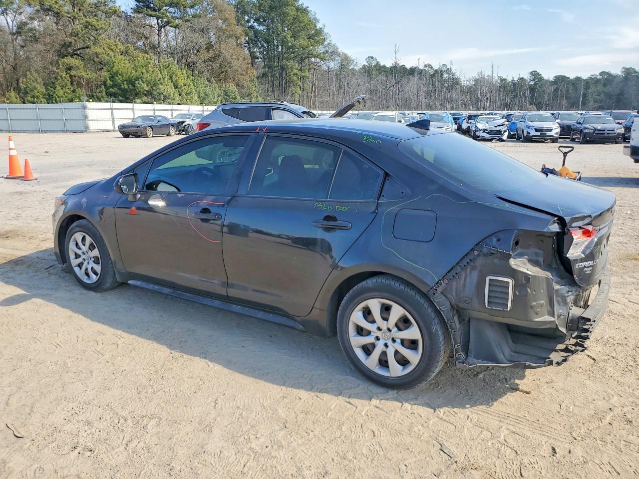 2022 TOYOTA COROLLA