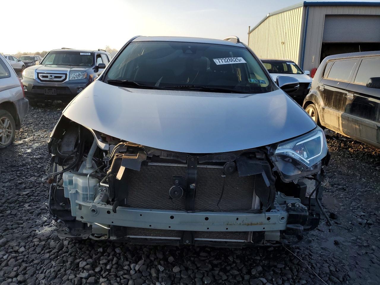 2018 TOYOTA RAV4