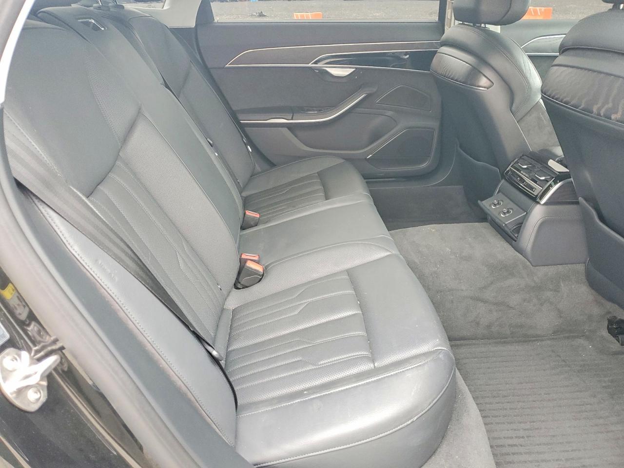 2019 AUDI A8
