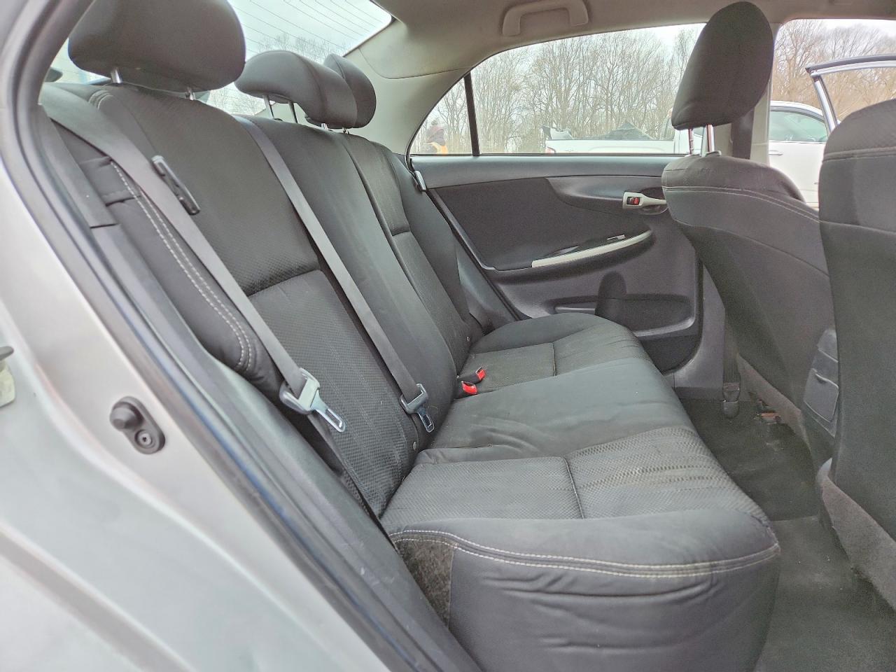 2013 TOYOTA Corrola