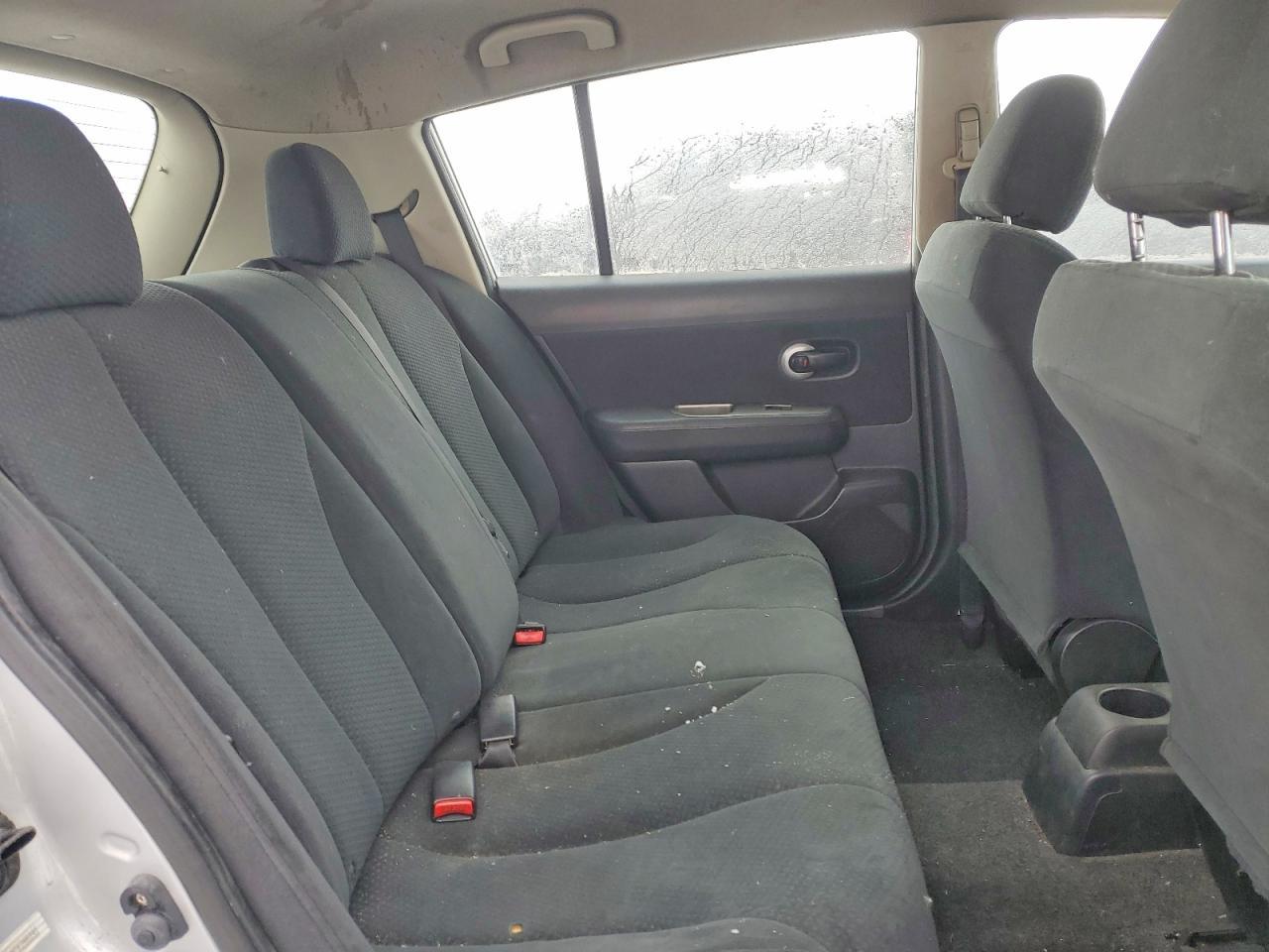 2012 NISSAN VERSA