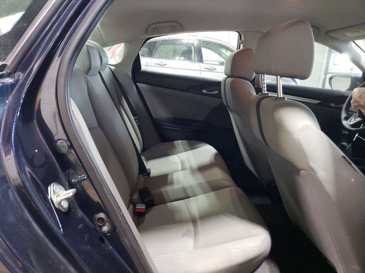 2018 HONDA CIVIC