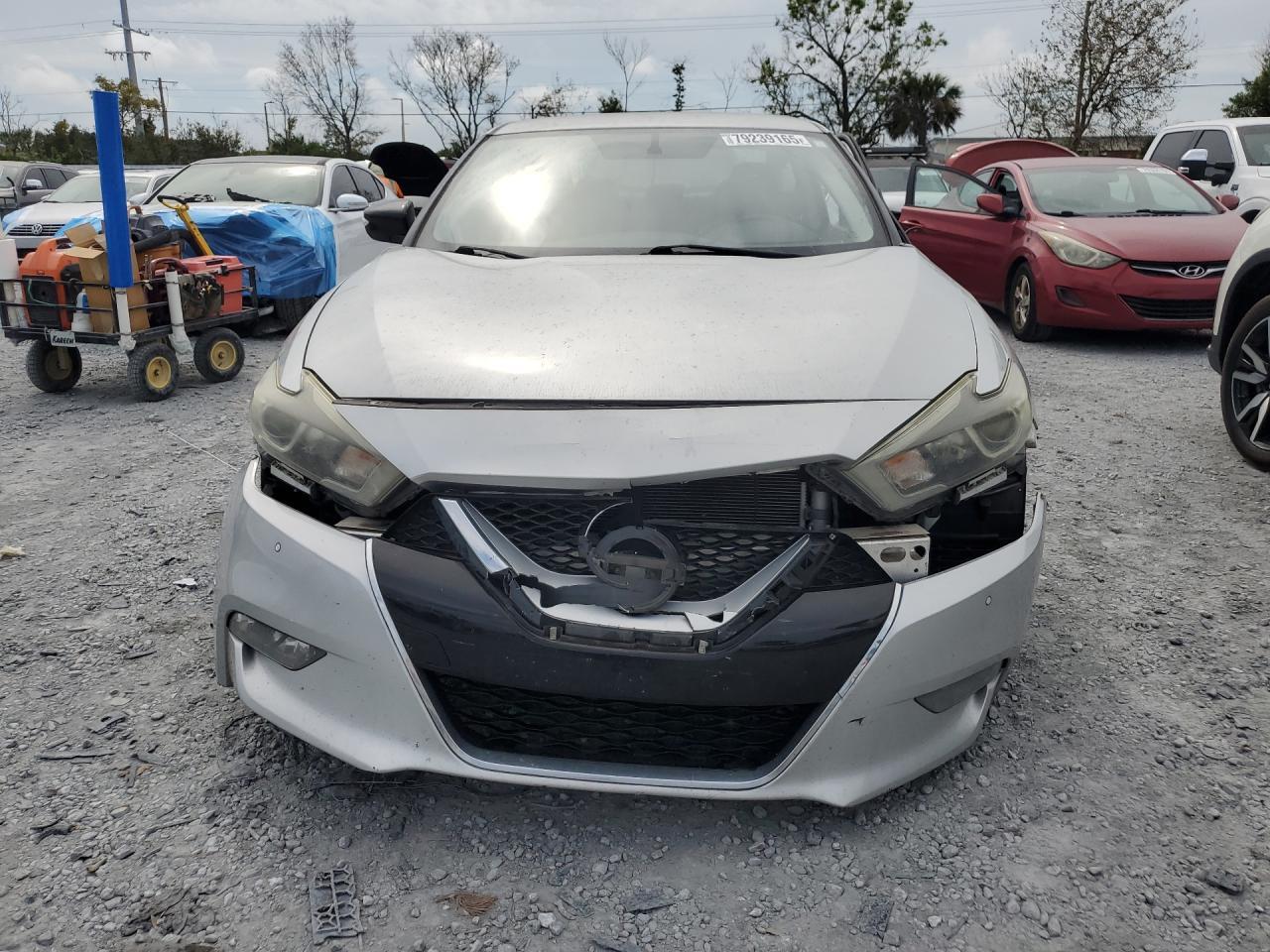 2017 NISSAN Maxima