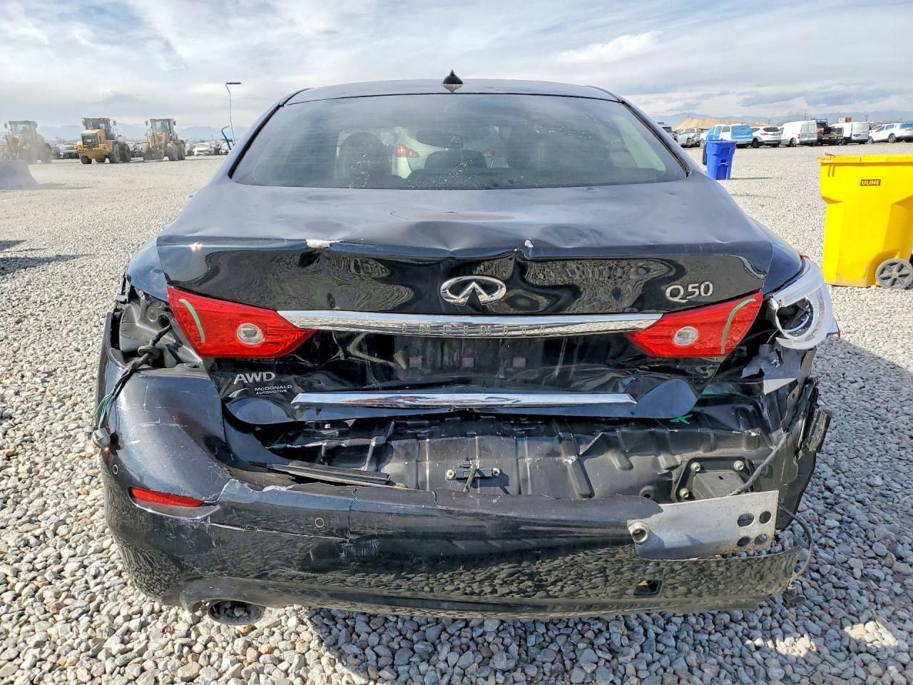 2017 INFINITI Q50