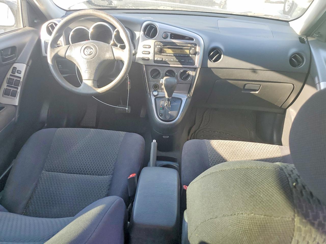 2005 TOYOTA COROLLA
