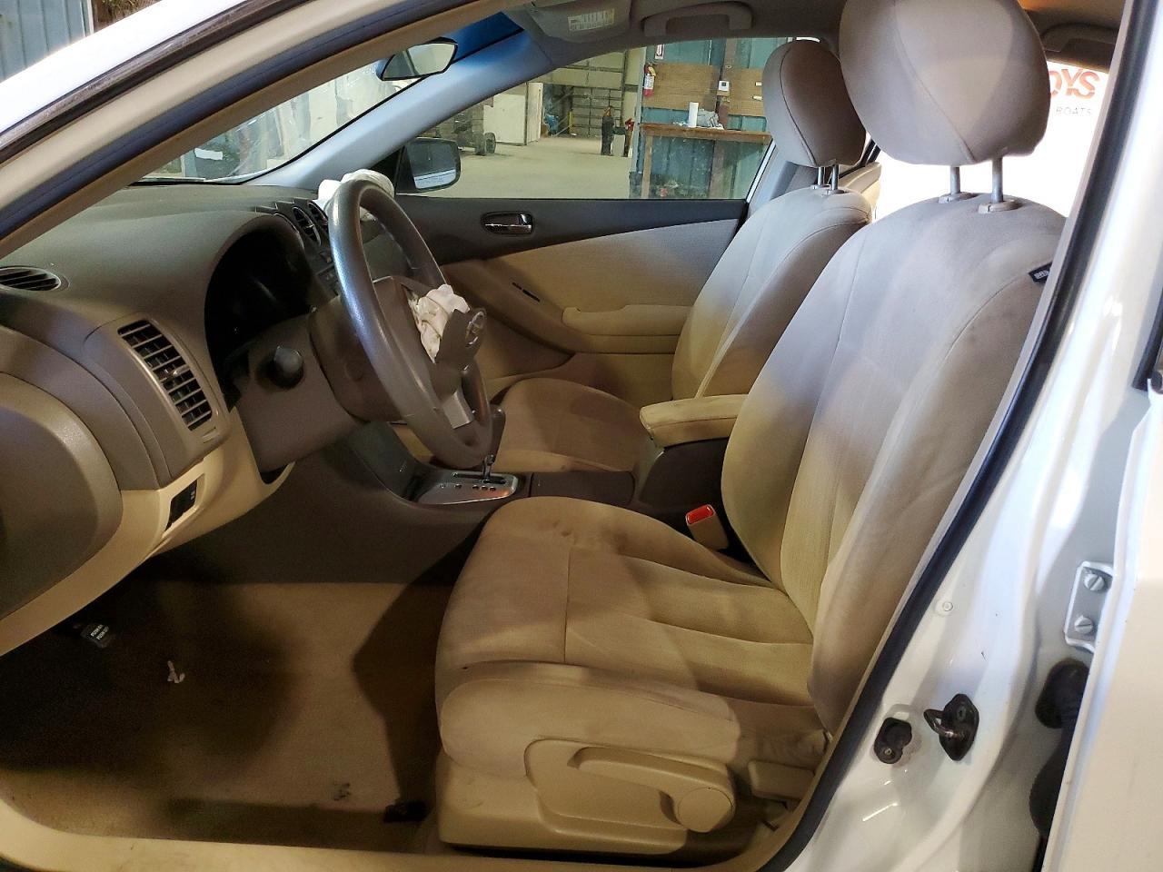 2010 NISSAN ALTIMA