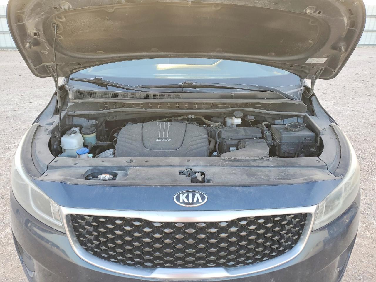 2015 KIA SEDONA
