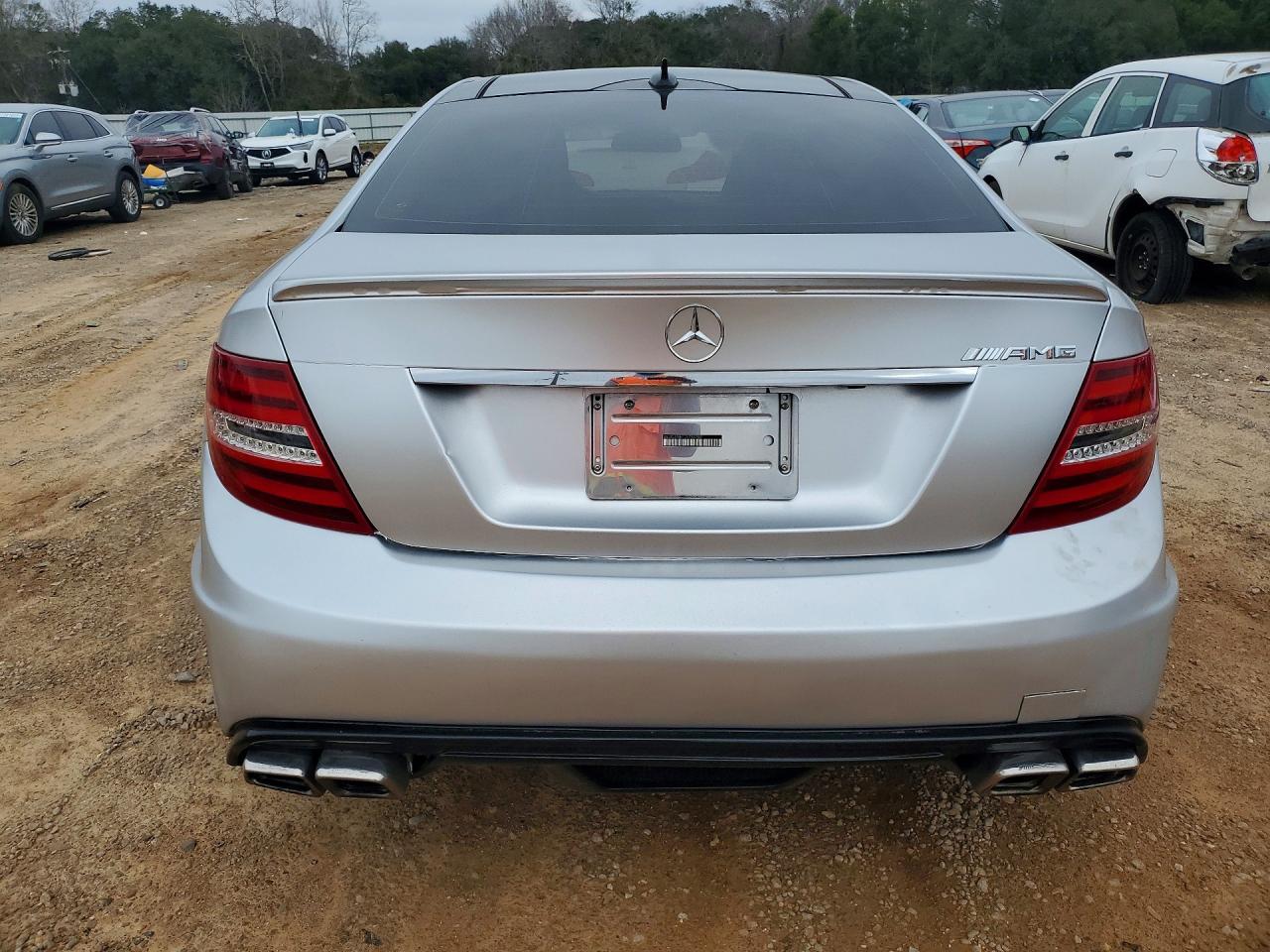 2012 MERCEDES-BENZ C-CLASS