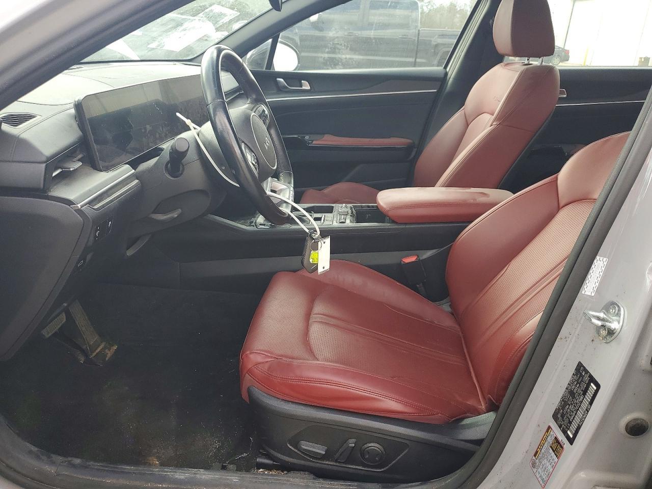 2025 KIA K5