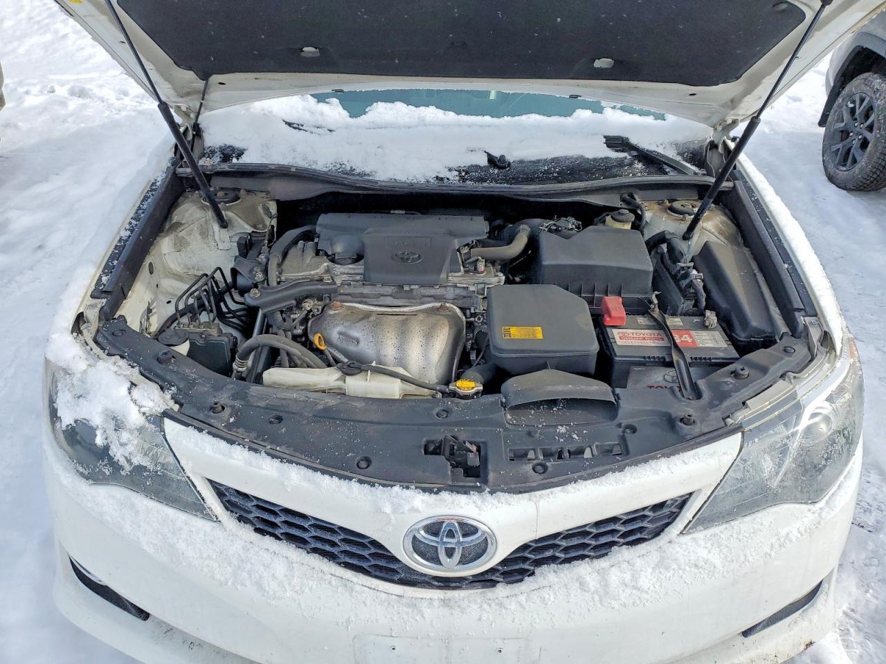 2014 TOYOTA CAMRY