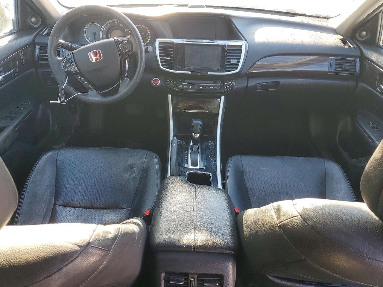 2017 HONDA ACCORD