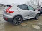 2023 VOLVO XC40
