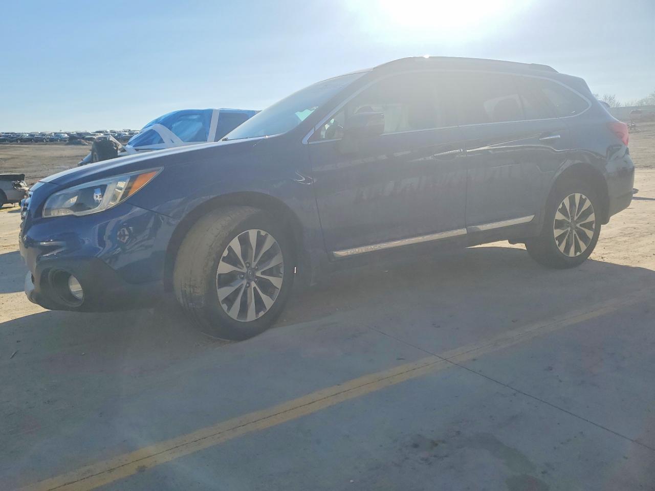 2017 SUBARU Outback
