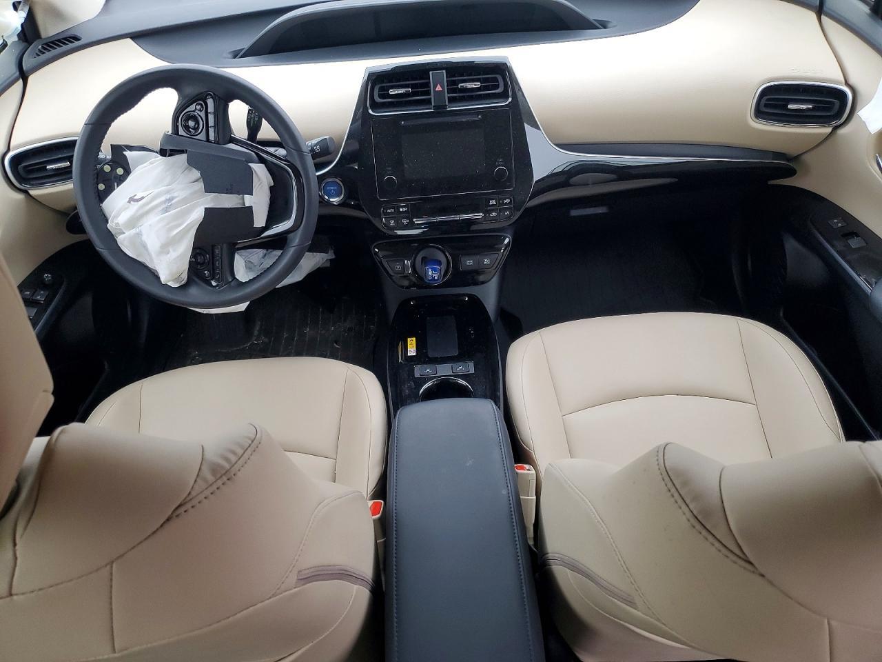 2019 TOYOTA PRIUS