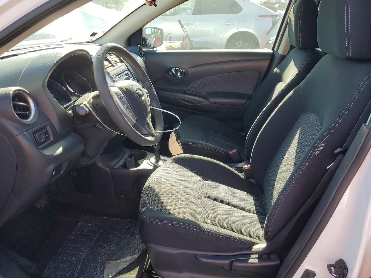 2016 NISSAN VERSA